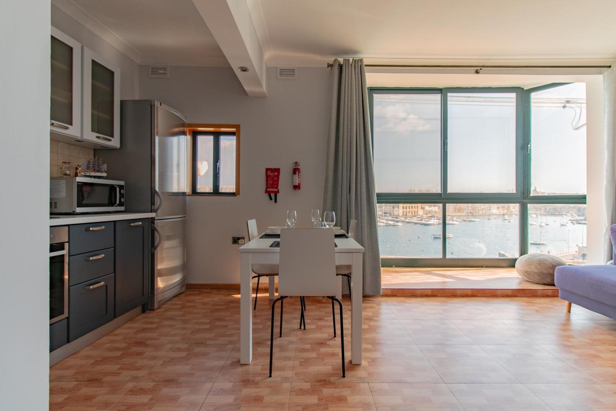 Grand Harbour View Apartment Birgu Exterior photo